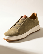 Corsair Suede Sneaker