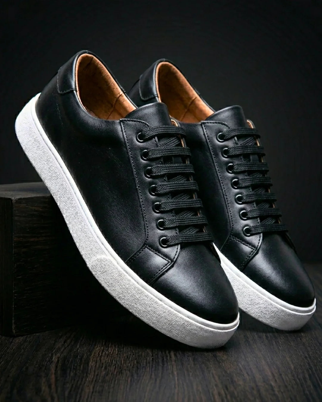 Walton Leather Sneaker
