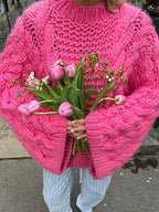 Blakely Women’s Chunky Cable Knit Sweater