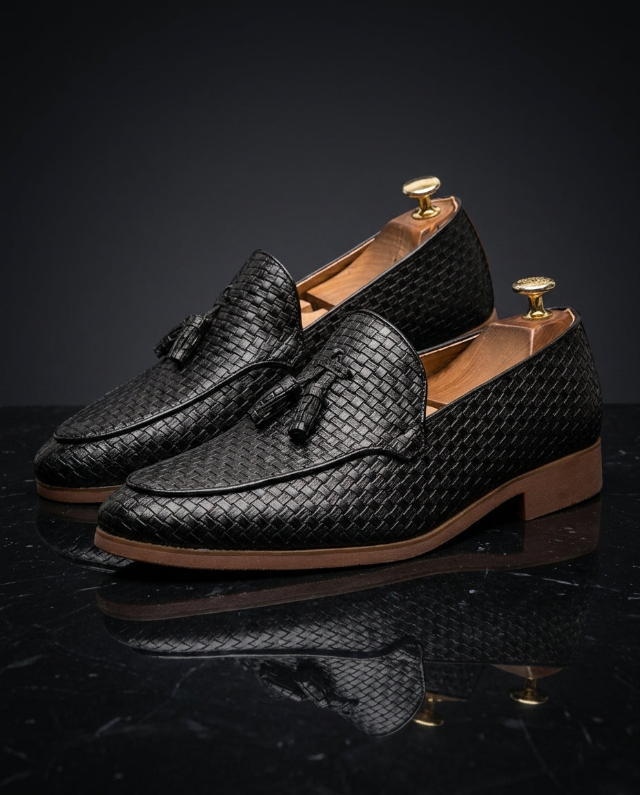 Tivoli Men's Cushioned Woven Leather Tassel Loafers