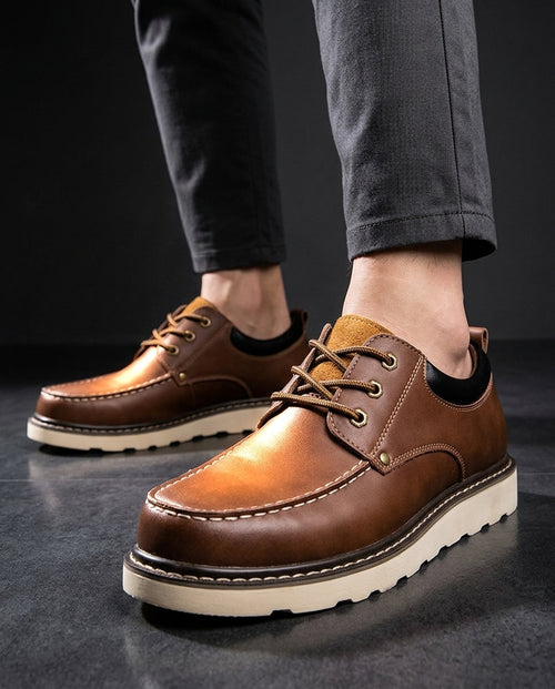 Alessio Men's Cushioned Leather Moc Toe Shoes