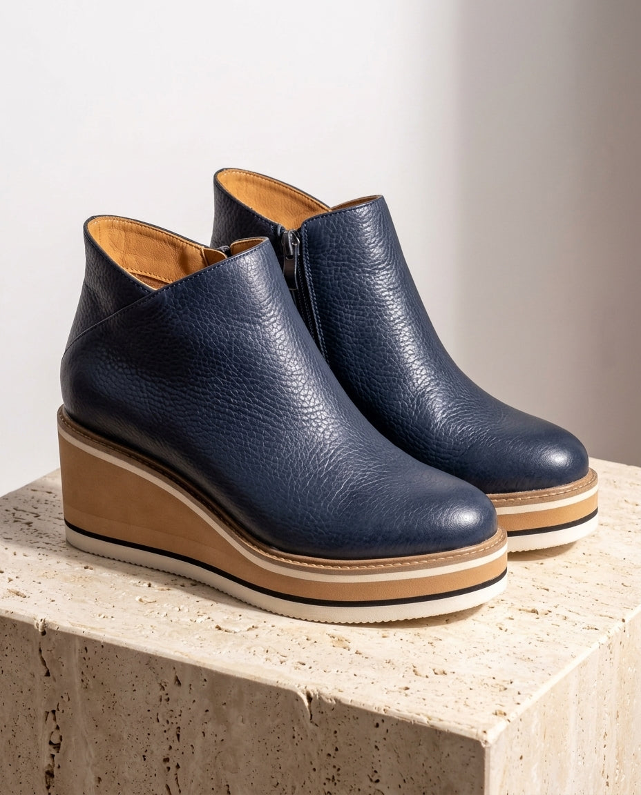 Kensington Women's Textured Wedge Boots