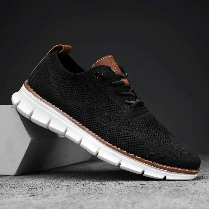Lowell Lightweight Breathable Wingtip Walking Sneakers